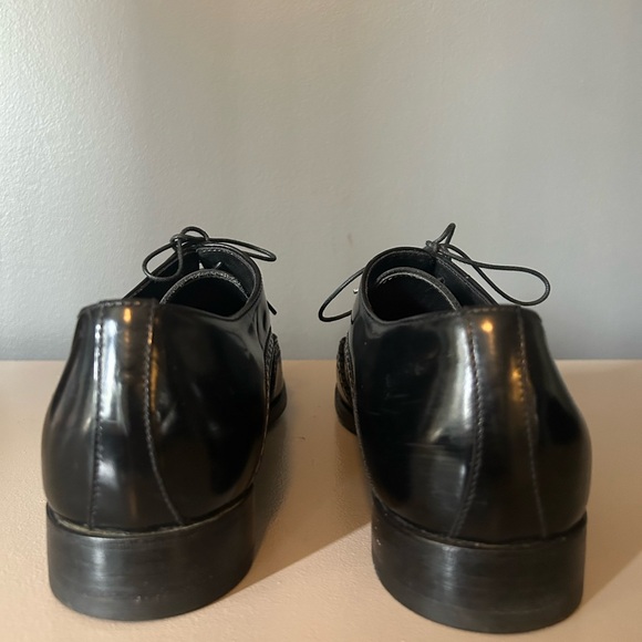 PRADA Men’s Leather shoes - Picture 6 of 8